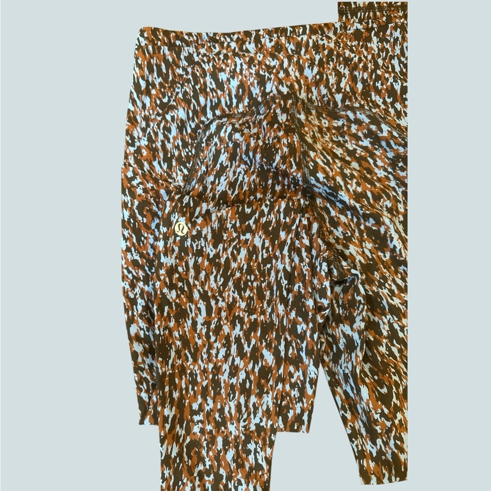 Lululemon Wunder Under leggings-Preloved - Picture 2 of 2